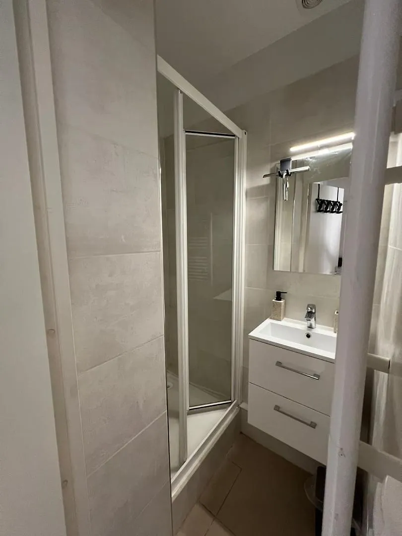 Apartment Le Glorieux - Lumineux & Central - Arc De Triomphe